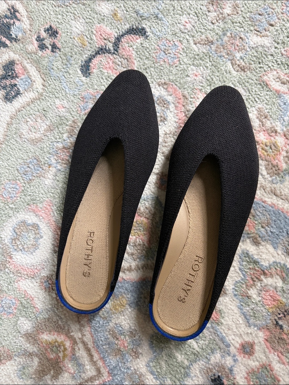 Rothy’s • Black Almond Toe Slides (Size 5.5) - Picture 2 of 10